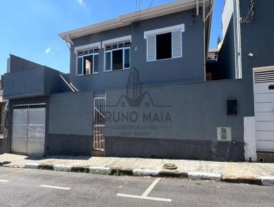 Casa para Venda, em Bragana Paulista, bairro Centro, 4 dormitrios, 1 banheiro, 2 sutes, 2 vagas